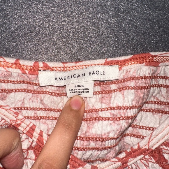 American Eagle Tropical/Floral/Hawaiian Print Cropped Cami - Picture 2 of 5